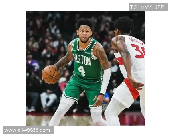 安芬尼西蒙斯谈比赛中与普里查德的适应与交流经验分享